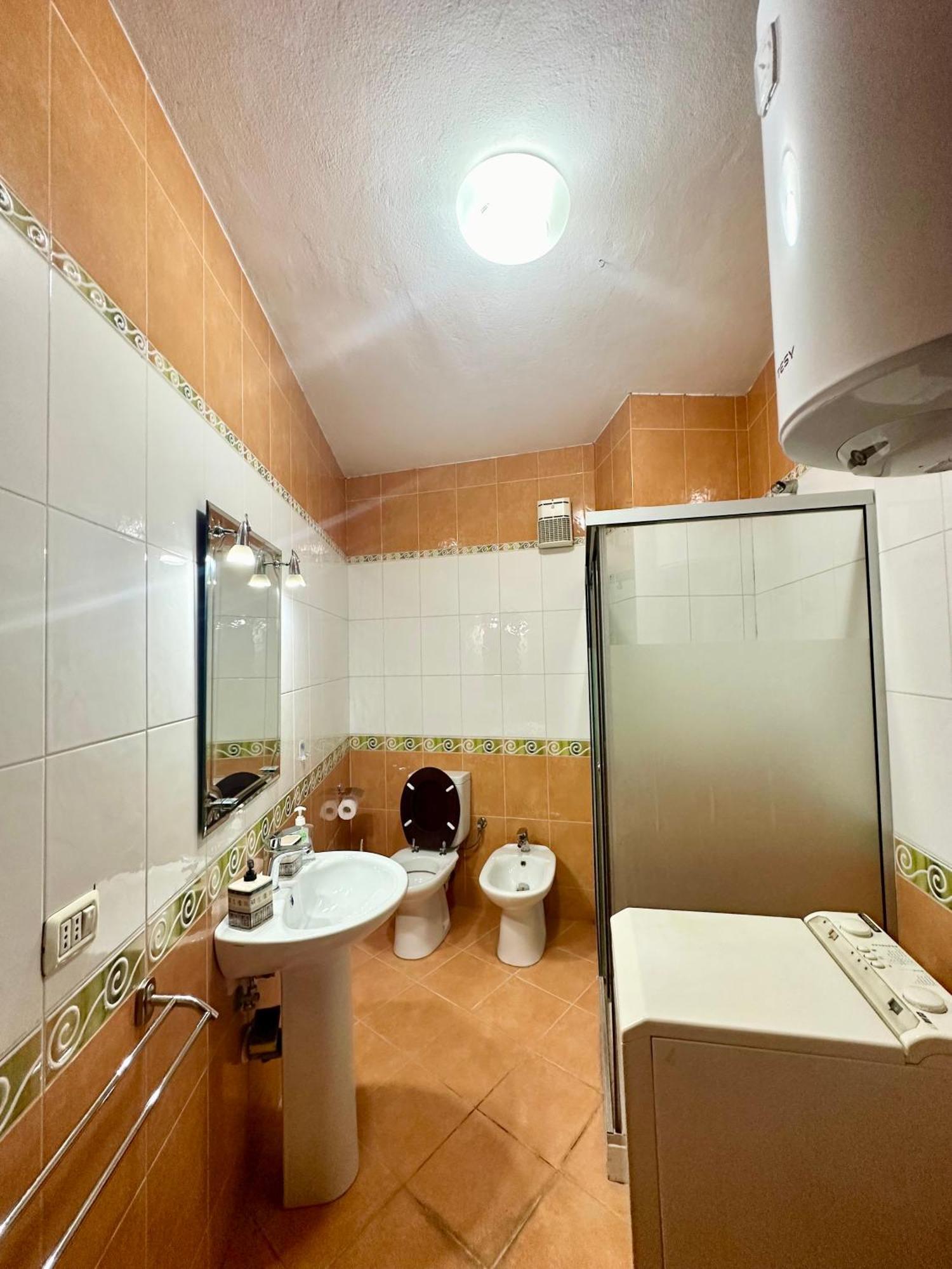 Kk Apartment Air Albania-Centrally Located Tirana Exterior foto